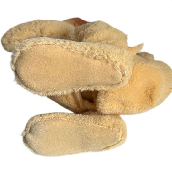 Hasbro Fur Real FurReal Friend Mama Josie the Kangaroo 12 Plush Interactive Toy - Picture 2 of 3